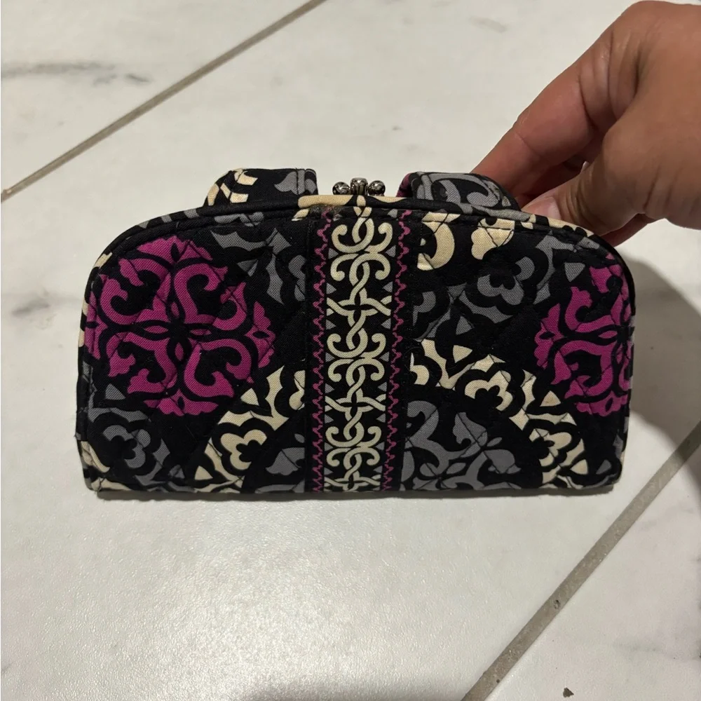 Vera Bradley Quilted Patterned Clutch Wallet - Black, Cream & Magenta - Picture 5 of 5